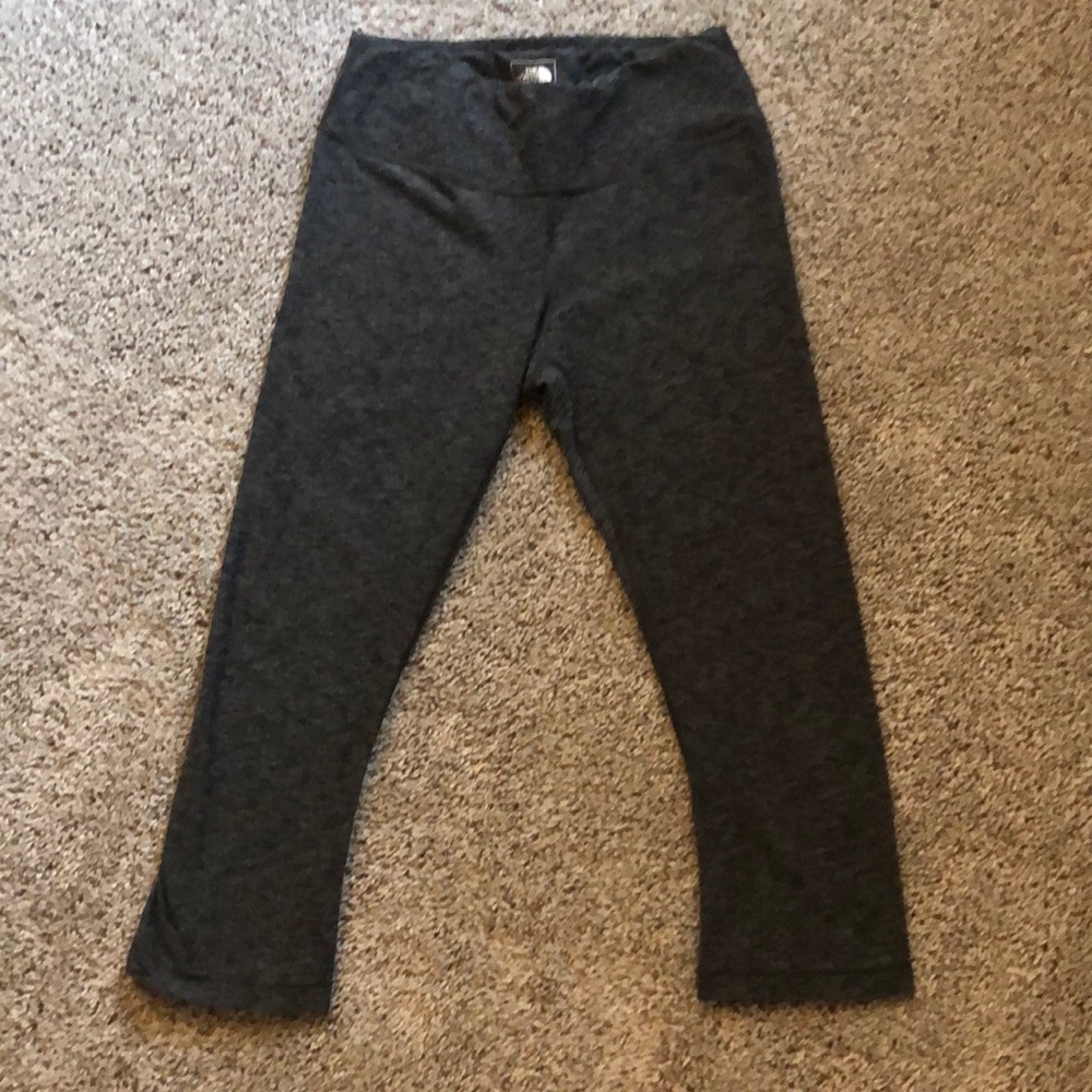 North face crop leggings